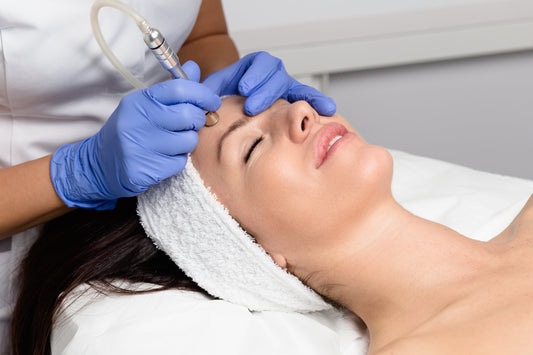 What does microneedling do?
