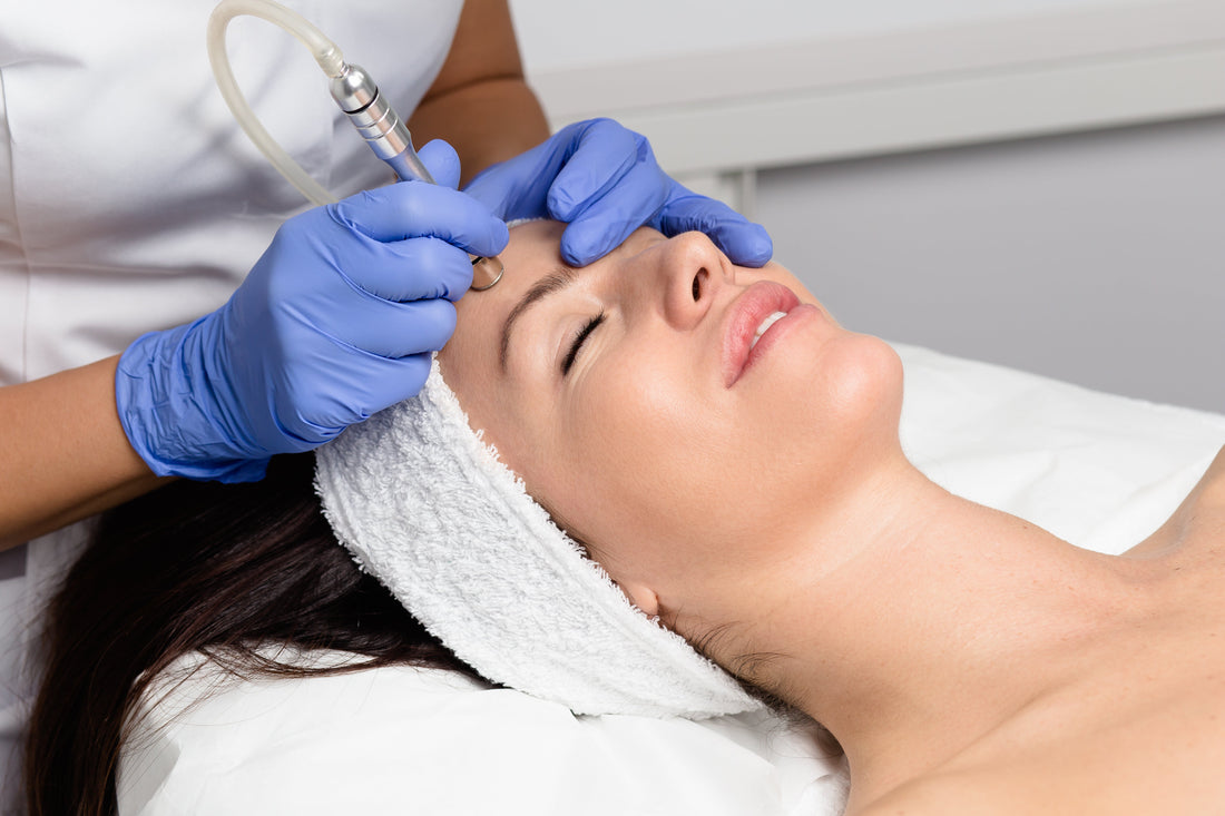 What does microneedling do?